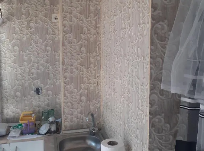 Luxuries Beta * Saturn